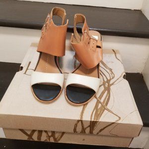 DOLCE VITA WEDGE SANDAL